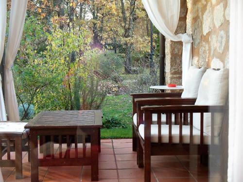 Kert, Apartamentos El Roble in Valverde De La Vera Kert, Apartamentos El Roble in Valverde De La Vera