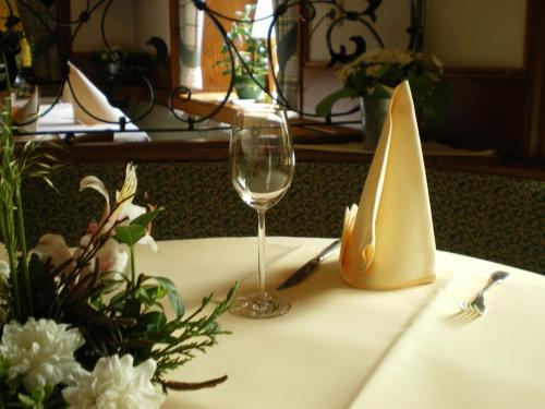 Restoran, Gasthof Lowen GmbH in Heitersheim Restoran, Gasthof Lowen GmbH in Heitersheim