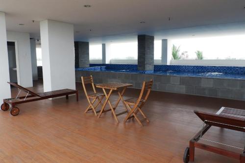 สตูดิโอ อพาร์ตเมนต์ 1 ห้องน้ำส่วนตัว ขนาด 21 ตร.ม. – จิปนโดะห์ (Fully Furnished Studio Poris 88 Apt By Travelio) in จิปนโดะห์ สตูดิโอ อพาร์ตเมนต์ 1 ห้องน้ำส่วนตัว ขนาด 21 ตร.ม. – จิปนโดะห์ (Fully Furnished Studio Poris 88 Apt By Travelio) in จิปนโดะห์