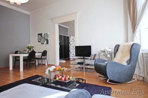 This photo about Prague women's Hall of Fame shared on HyHotel.com