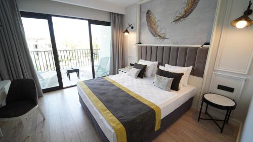 This photo about The Raga Side Fine Dining Ultra All Inclusive - Adult Only (+16) shared on HyHotel.com