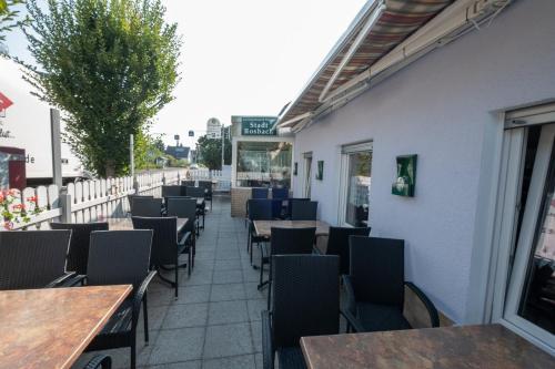 Schnitzelhaus und Pension Stadt Rosbach in Rosbach V.D.H. Schnitzelhaus und Pension Stadt Rosbach in Rosbach V.D.H.