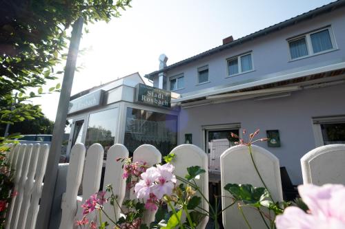 Schnitzelhaus und Pension Stadt Rosbach in Rosbach V.D.H. Schnitzelhaus und Pension Stadt Rosbach in Rosbach V.D.H.