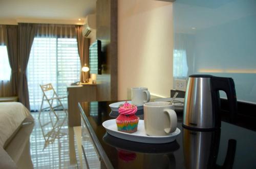 ザ プレゼント サトーン17