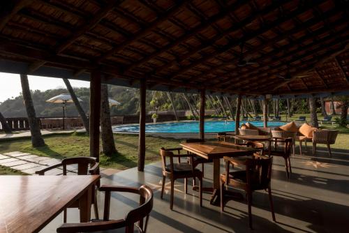 Food and beverages, Prainha Resort By The Sea in Dona Paula Food and beverages, Prainha Resort By The Sea in Dona Paula