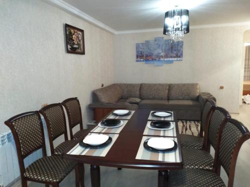 Pikhtoviy Mys 6 Apartment in 돔베이 Pikhtoviy Mys 6 Apartment in 돔베이