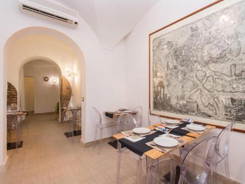 Food and beverages, Domus Colosseo Hotel in Colosseum and Foro Romano Food and beverages, Domus Colosseo Hotel in Colosseum and Foro Romano