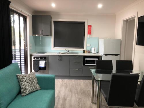 Patogumai, Acacia Caravan Park & Holiday Units in Araratas Patogumai, Acacia Caravan Park & Holiday Units in Araratas