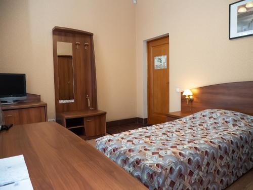 This photo about Cottage na Zelenom shared on HyHotel.com