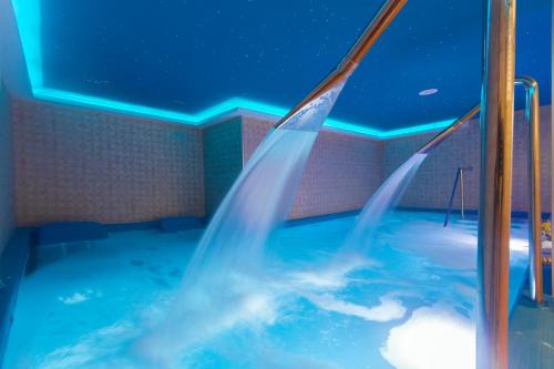 Gyógyfürdő, Hotel El Tajo & SPA near Bandolero Múzeum Gyógyfürdő, Hotel El Tajo & SPA near Bandolero Múzeum