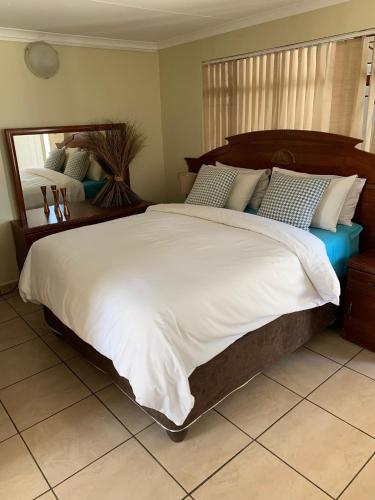 Villa de la Rosa Klerksdorp in 克萊克斯多普 Villa de la Rosa Klerksdorp in 克萊克斯多普