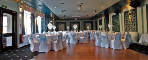 Fairway Hotel in Bathgate Fairway Hotel in Bathgate