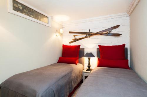 RESIDENCE LES BALCONS DE PRALONG in Jardin Alpin RESIDENCE LES BALCONS DE PRALONG in Jardin Alpin