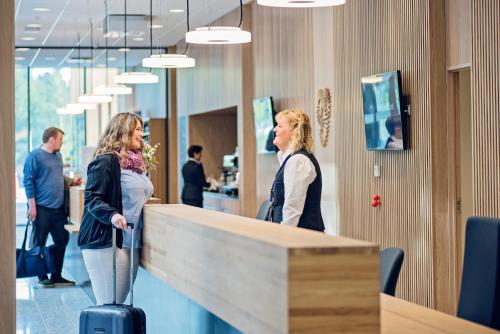 Lobby, Cathinka Guldbergs Hotell Gardermoen in Oslo Int'l Airport - Gardermoen Lobby, Cathinka Guldbergs Hotell Gardermoen in Oslo Int'l Airport - Gardermoen