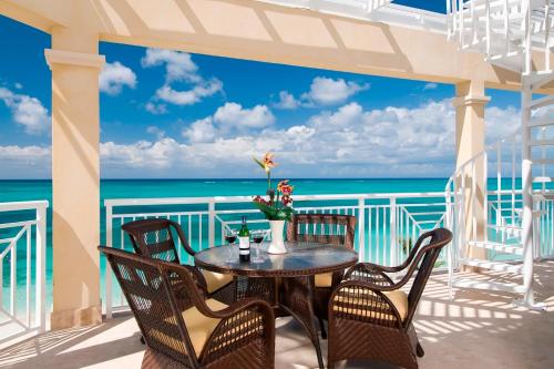 Iekārtas, Windsong Resort in Providensialesa Iekārtas, Windsong Resort in Providensialesa