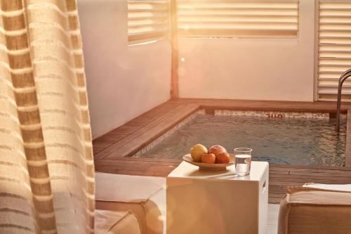 Bathroom, 18 Grapes Hotel in Naxos Island Bathroom, 18 Grapes Hotel in Naxos Island