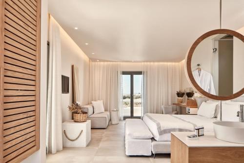 Bathroom, 18 Grapes Hotel in Naxos Island Bathroom, 18 Grapes Hotel in Naxos Island