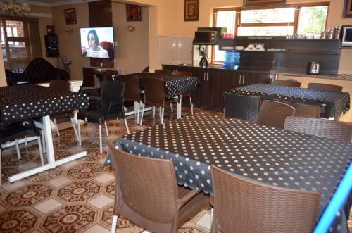 Food and beverages, ST@Y-1-BnB near Cape Town International Airport Food and beverages, ST@Y-1-BnB near Cape Town International Airport