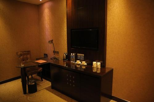 This photo about Days Hotel Beijing Guomen shared on HyHotel.com