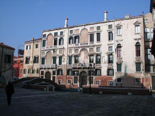 Appartamenti Palazzo Foscarini . - image 3