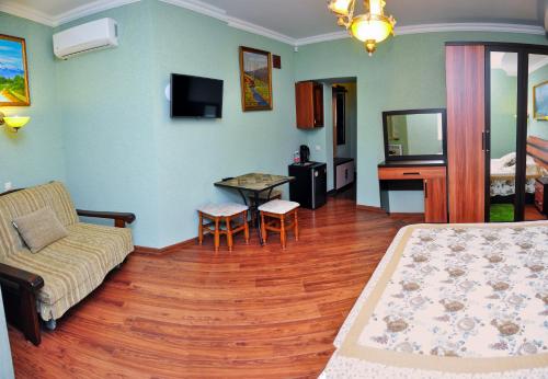 This photo about Pervy Dohodny Dom Korpus E shared on HyHotel.com