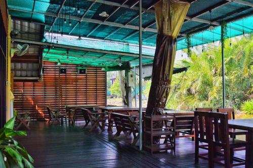 Restaurant, Baan Kornnara Resort in Amphawa (Samut Songkhram) Restaurant, Baan Kornnara Resort in Amphawa (Samut Songkhram)