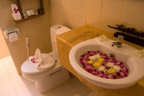 This photo about Easy Time Resort shared on HyHotel.com