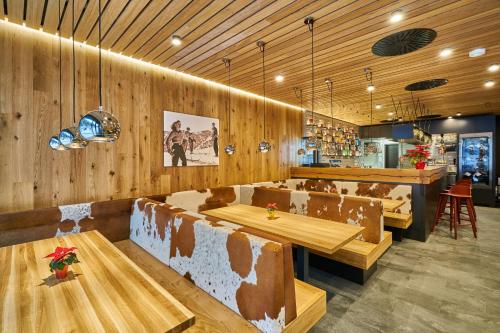อาหารและเครื่องดื่ม, Aparthotel Svatý Vavřinec (Aparthotel Svaty Vavrinec) in เพค พอด สเนซคู อาหารและเครื่องดื่ม, Aparthotel Svatý Vavřinec (Aparthotel Svaty Vavrinec) in เพค พอด สเนซคู