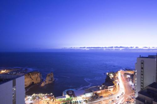 Balcony/terrace, Ramada Plaza by Wyndham Beirut Raouche in Beirut Balcony/terrace, Ramada Plaza by Wyndham Beirut Raouche in Beirut