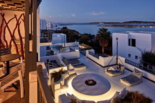 ระเบียง/ชานเรือน, Parian Boutique Hotel in นาอูสซา ระเบียง/ชานเรือน, Parian Boutique Hotel in นาอูสซา