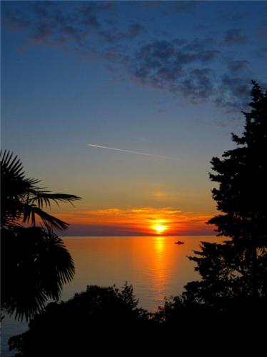 This photo about Guest House on Ulitsa Uchitelskaya shared on HyHotel.com