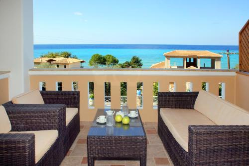 Hôtel Kapros Luxury Sea Side