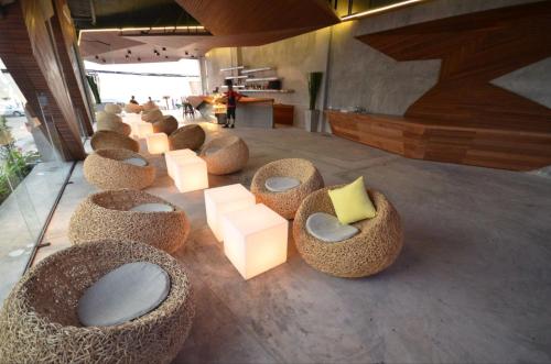 Bar/lounge, The Now Hotel near Jomtien Beach Bar/lounge, The Now Hotel near Jomtien Beach