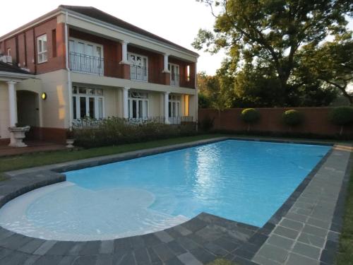 Swimming pool, Redlands Hotel in Pietermaritzburg Swimming pool, Redlands Hotel in Pietermaritzburg