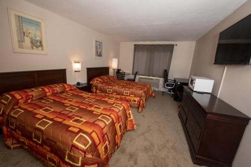 在meiguo.com看到的Tower 64 Motel & RV的介绍图片