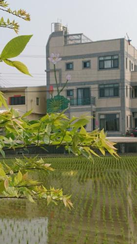 Zunanjost, 酵法自然環保民宿 in Houlong Township Zunanjost, 酵法自然環保民宿 in Houlong Township