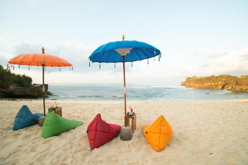Beach, D'Byas Dream Beach Club and Villa in Nusa Lembongan Beach, D'Byas Dream Beach Club and Villa in Nusa Lembongan