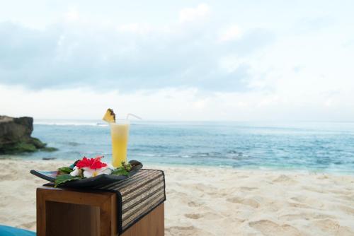 Beach, D'Byas Dream Beach Club and Villa in Nusa Lembongan Beach, D'Byas Dream Beach Club and Villa in Nusa Lembongan