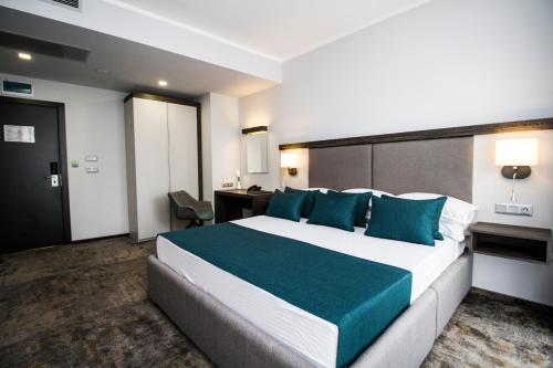 بيست ويسترن بلص بريميوم إن (Best Western PLUS Premium Inn) in نيسيبار بيست ويسترن بلص بريميوم إن (Best Western PLUS Premium Inn) in نيسيبار