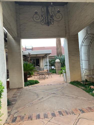 Entrance, House and Heart Guest House in Vanderbijlpark Entrance, House and Heart Guest House in Vanderbijlpark