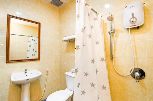 Bathroom, Pertama Lodge in Tawau Bathroom, Pertama Lodge in Tawau