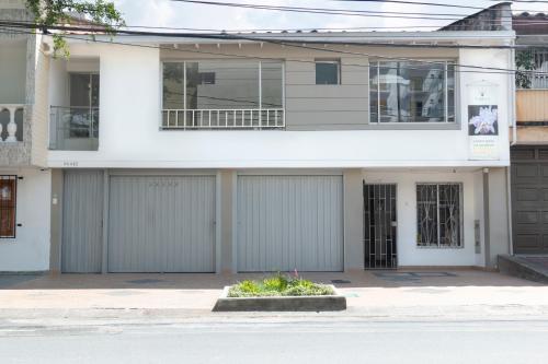 Hotel Hostal Cattleya Medellin
