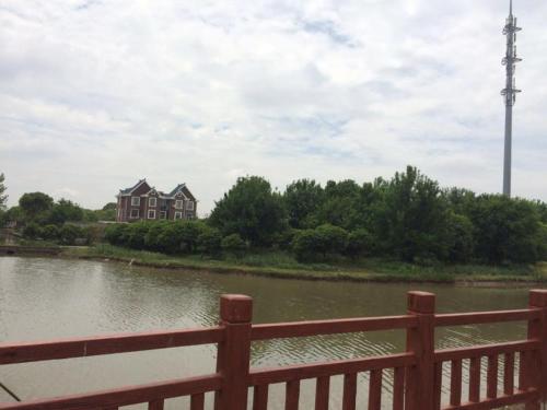 This photo about Shanghai Slow Time Boutique Inn shared on HyHotel.com