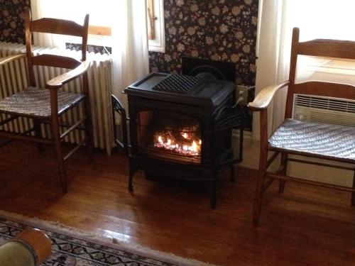 在meiguo.com看到的The Tolland Inn的介绍图片