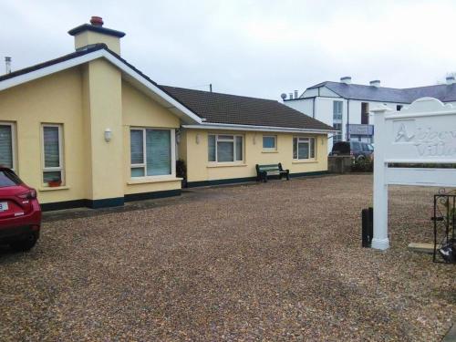 Abbeyvilla Guesthouse Room Only in Adare Abbeyvilla Guesthouse Room Only in Adare
