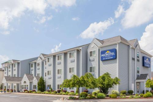 Microtel Inn and Suites Elkhart Elkhart 