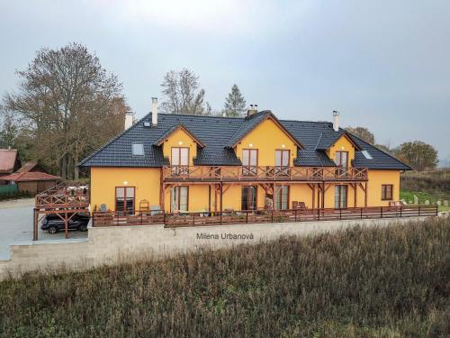 Lipanek in Kovarov Lipanek in Kovarov