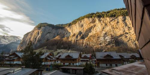 Instalaciones, Schutzenbach Backpackers For Adults 18-34 years only in Lauterbrunnen Instalaciones, Schutzenbach Backpackers For Adults 18-34 years only in Lauterbrunnen