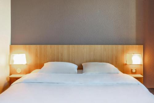 This photo about B&B Hotel Toulon Ollioules shared on HyHotel.com