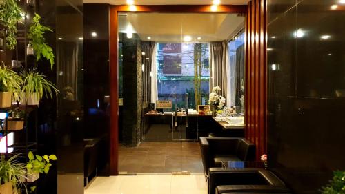 Restaurant, The Sriracha Residence near Si Racha Railway Station Restaurant, The Sriracha Residence near Si Racha Railway Station